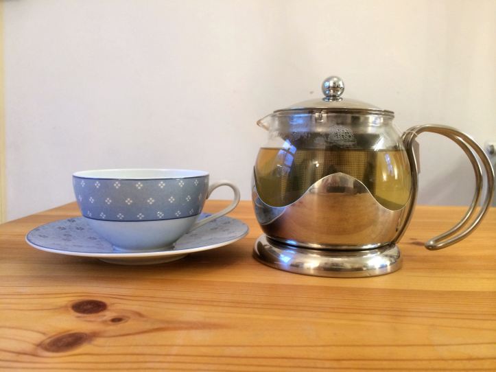 Camomile and honey tea