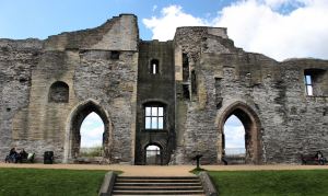 Newark Castle ruins